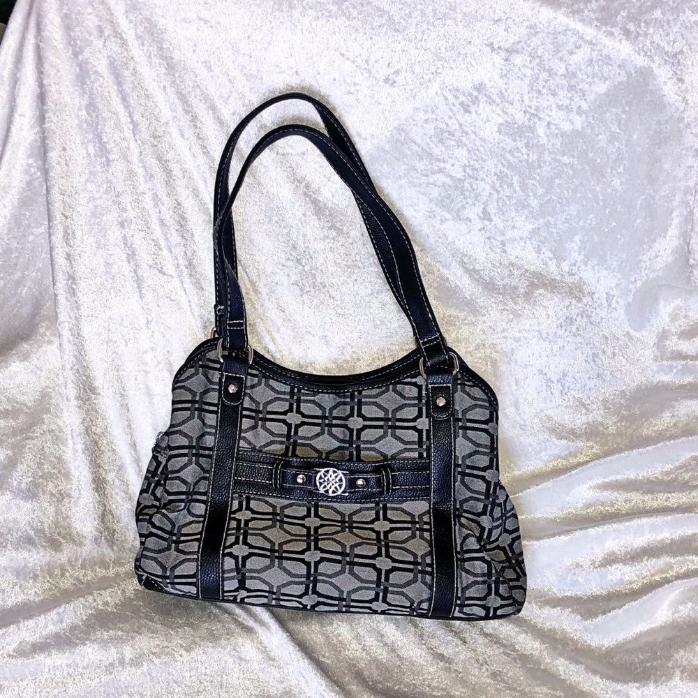 Gray and black tote